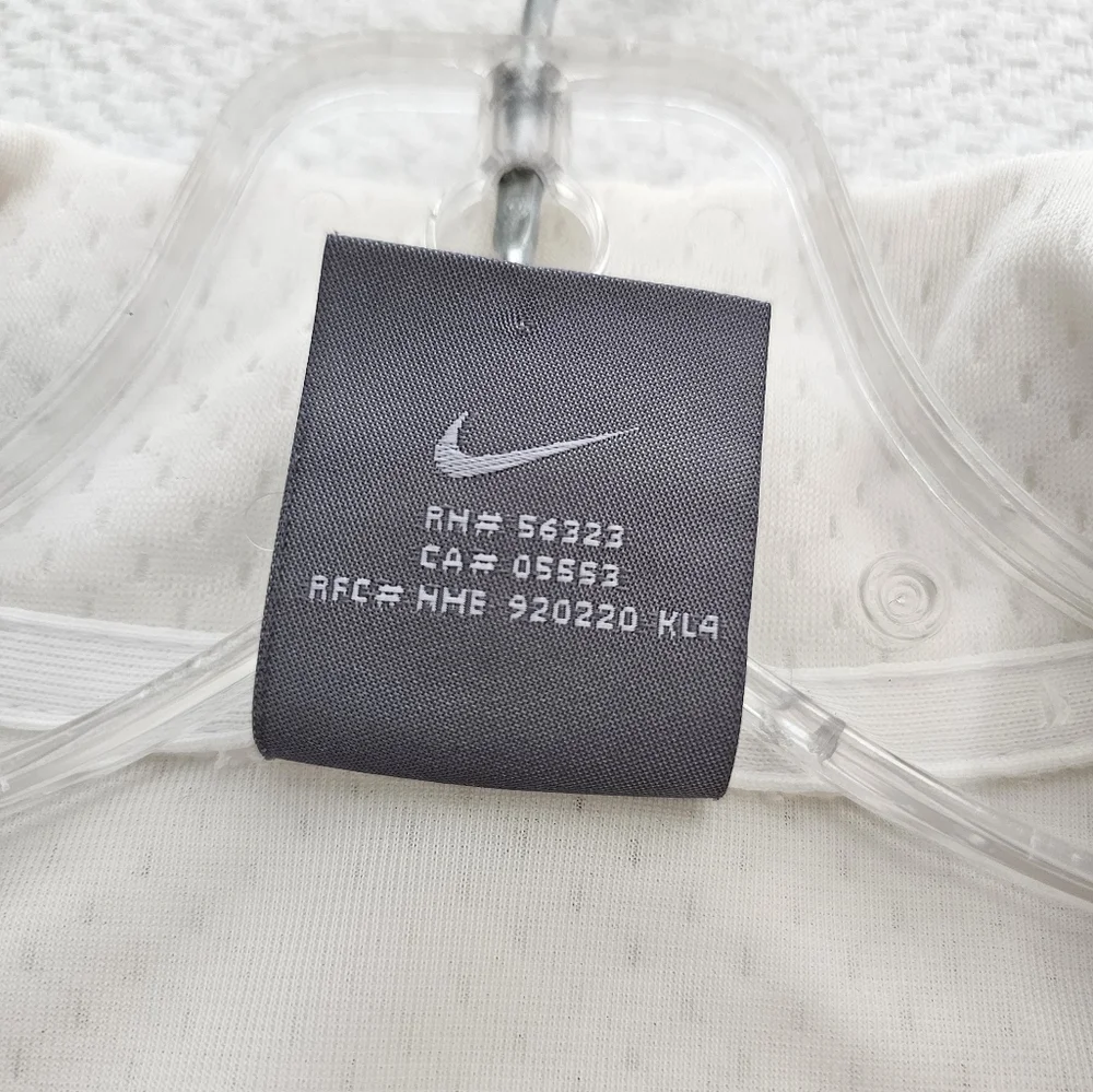 Vintage Nike Track Jacket Lightweight Full zip Woman's size 8-10 Nylon - Picture 14 of 16
